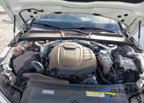 2017 Audi A4 2.0T Premium из США, поврежденный, VIN WAUFNAF48HN028961